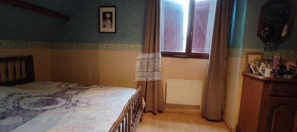 4 bedrooms House in Brionne, France No. 313570 7