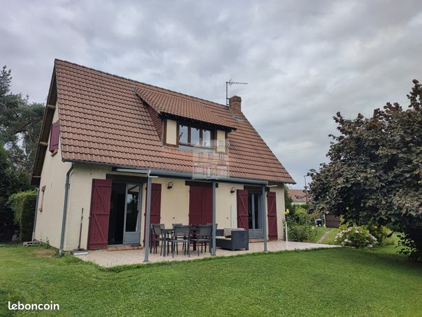 4 bedrooms House in Brionne, France No. 313570