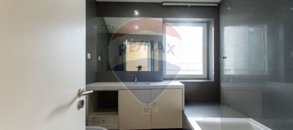 1 bedroom Apartment in Lisbon, Portugal No. 76778 11