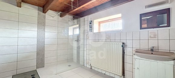 3 Schlafzimmer Stadthaus in Cutting, France, Nr. 81300 14