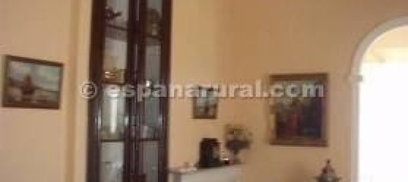 562m² Commercial property in Zurgena, Spain No. 7356 3