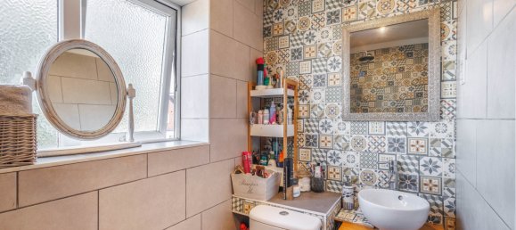 3 bedrooms House in Bristol, United Kingdom No. 1918 12