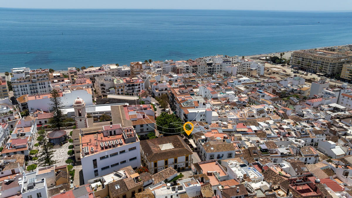 2 bedrooms Apartment in Estepona, Spain No. 184899