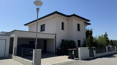 4-salle Maison à Michelhausen, Austria No. 65529