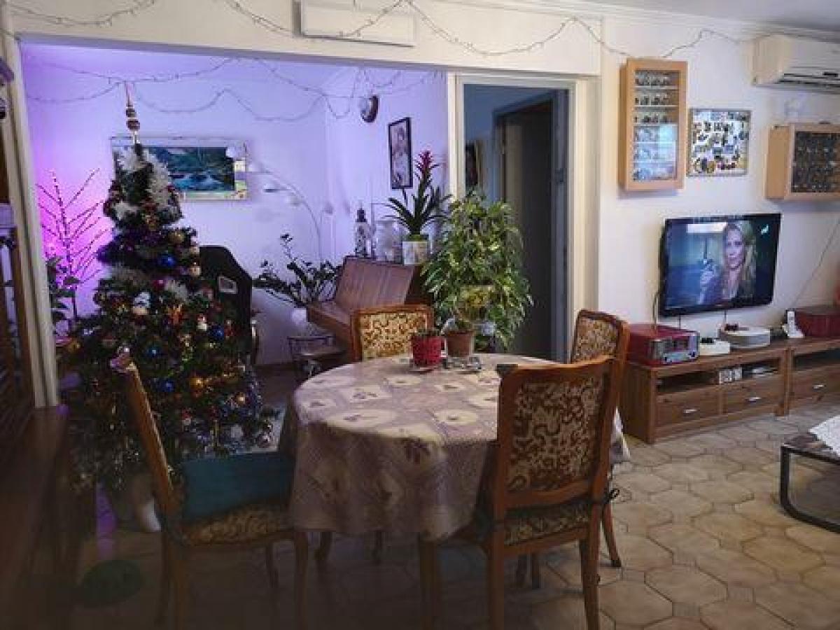 Apartamento com 4 quartos em condomínio em Marseille, France N.º 14240