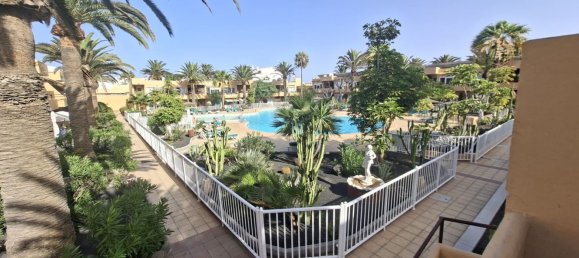 48m² Commercial property in La Oliva, Spain No. 171557 9