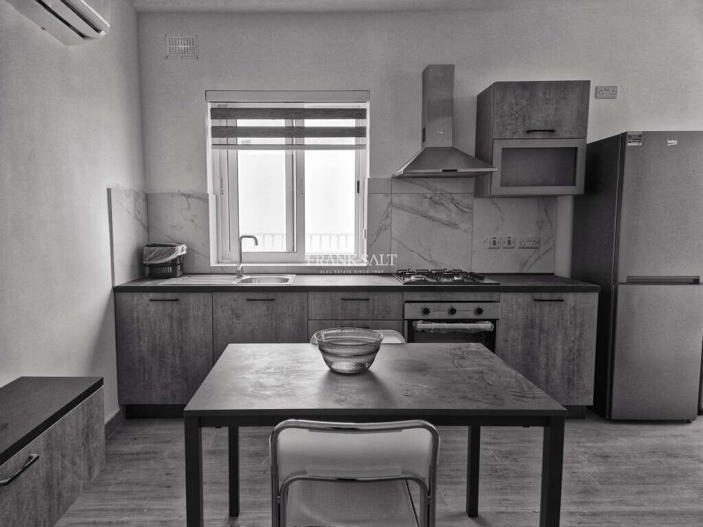 Ático de 2 dormitorios en Birkirkara, Malta No. 5330