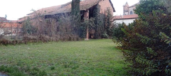 12 rooms Villa in Foglizzo, Italy No. 5149 7