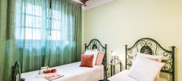 10-Zimmer Haus in Pescaglia, Italy, Nr. 158851 17