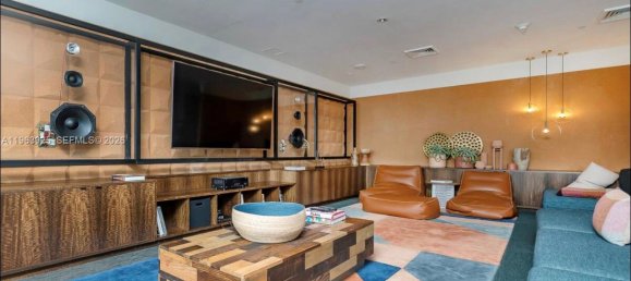 2 dormitorios propiedad comercial en alquiler en Miami, Miami-Dade, Florida, USA № 615569 5