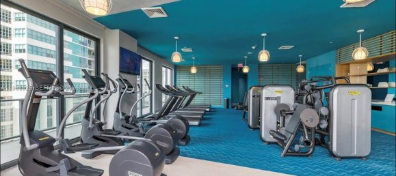 2 dormitorios propiedad comercial en alquiler en Miami, Miami-Dade, Florida, USA № 615569 4