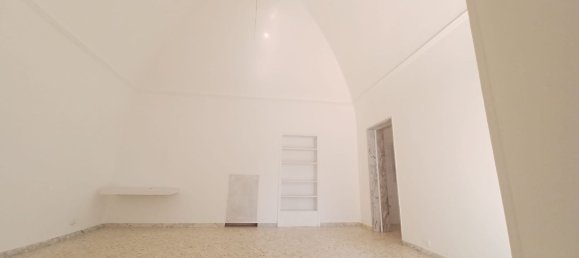3 bedrooms House in Triggiano, Italy No. 377955 15
