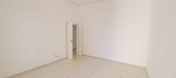 3 bedrooms House in Triggiano, Italy No. 377955 10