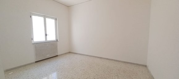 3 bedrooms House in Triggiano, Italy No. 377955 12