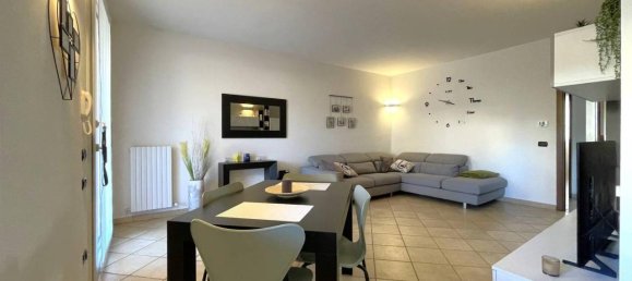 5-Zimmer Wohnung in Soliera, Italy, Nr. 36268 14