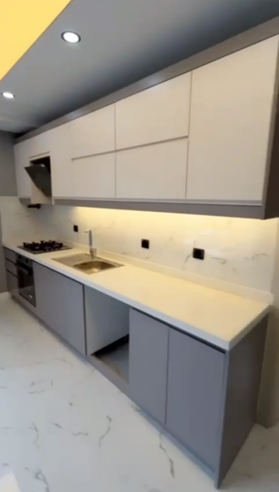 Apartment 3+1 in Istanbul, Turkey No. 25384