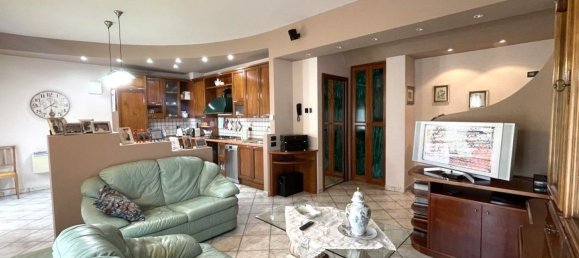 Квартира с 3 комнатами в Кастельковати, Италия № 290349 2