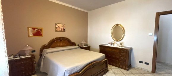 Квартира с 3 комнатами в Кастельковати, Италия № 290349 17