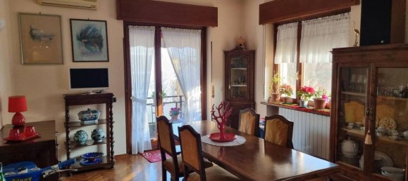 Квартира с 3 комнатами в Кремона, Италия № 70019 18