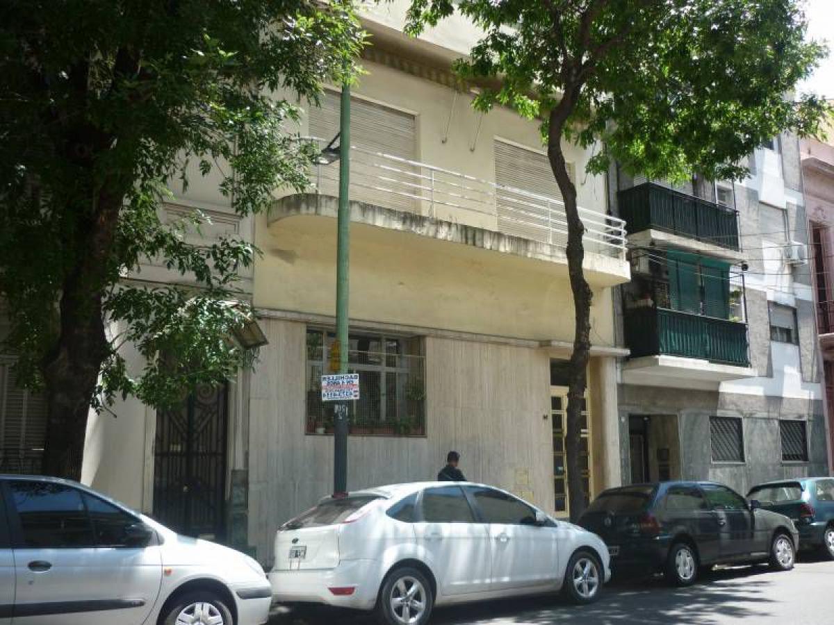 3 bedrooms Apartment in Buenos Aires, Argentina No. 68780