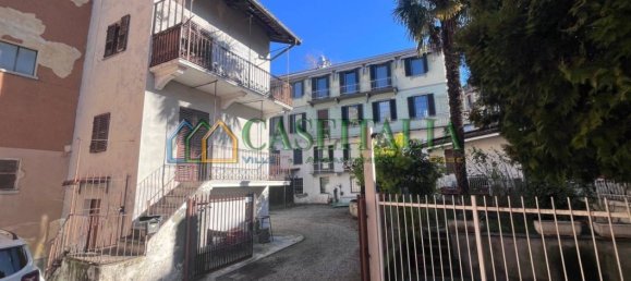 3 Schlafzimmer Haus in Ivrea, Italy, Nr. 163040 4