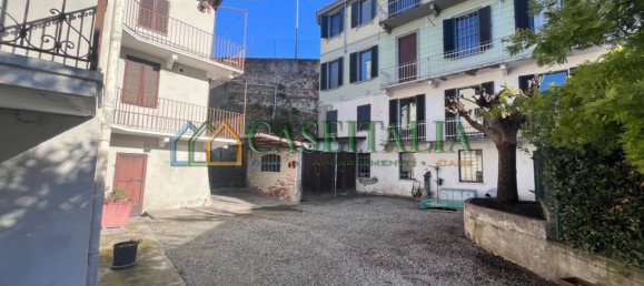 3 Schlafzimmer Haus in Ivrea, Italy, Nr. 163040 2