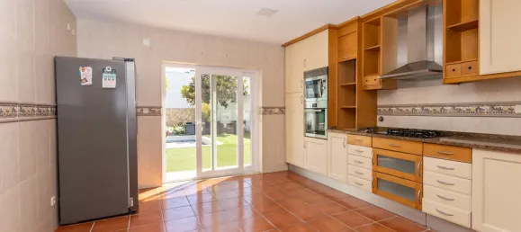 4 bedrooms Villa in Setubal, Portugal No. 118963 10