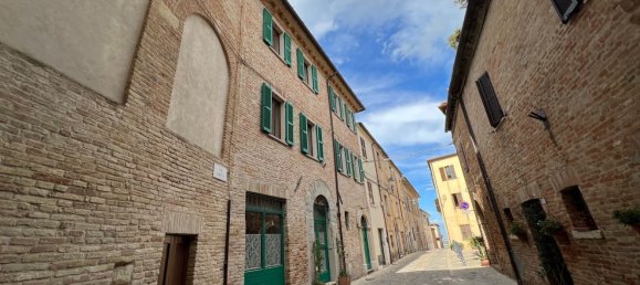 7 bedrooms House in Terre Roveresche, Italy No. 342697 7