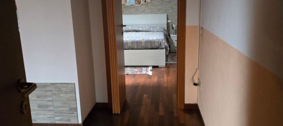 4غرفة شقة في Cittiglio, Italy رقم 270334 2