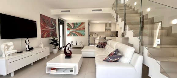 3 bedrooms House in Torre de la Horadada, Spain No. 188313 3