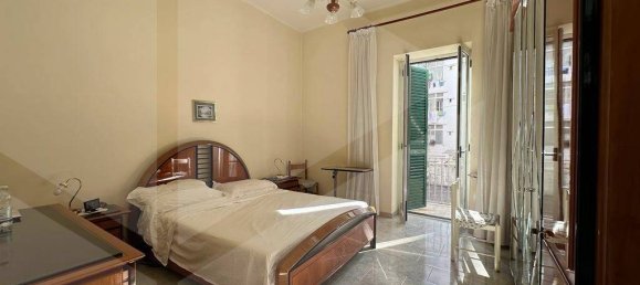 4 rooms Apartment in Bari, Italy No. 24722 2