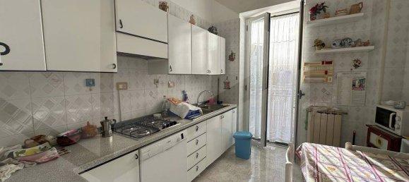 4 rooms Apartment in Bari, Italy No. 24722 17