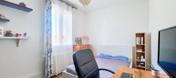 4 chambres Maison à Antony, France No. 161825 10