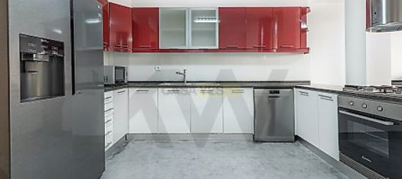 4 bedrooms House in Cascais, Portugal No. 11469 13