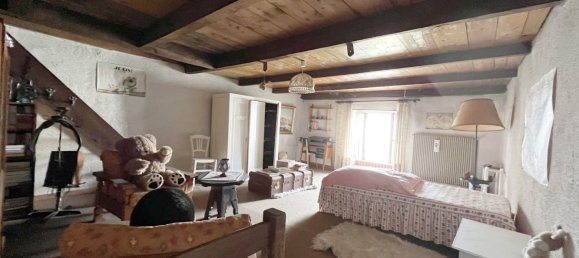 3 bedrooms House in Voisey, France No. 271600 7