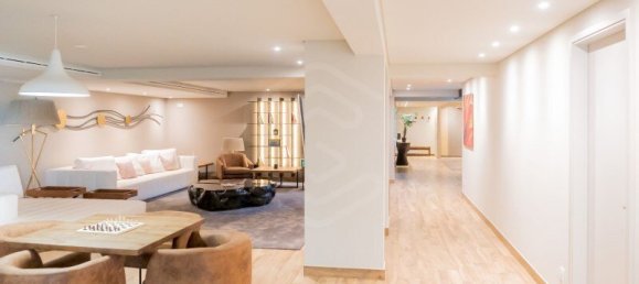 8 bedrooms House in Quarteira, Portugal No. 93314 21