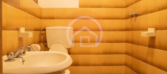 8 rooms House in Molazzana, Italy No. 85354 10