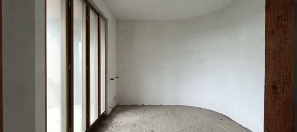 1860m² Warehouse in Suno, Italy No. 139401 15