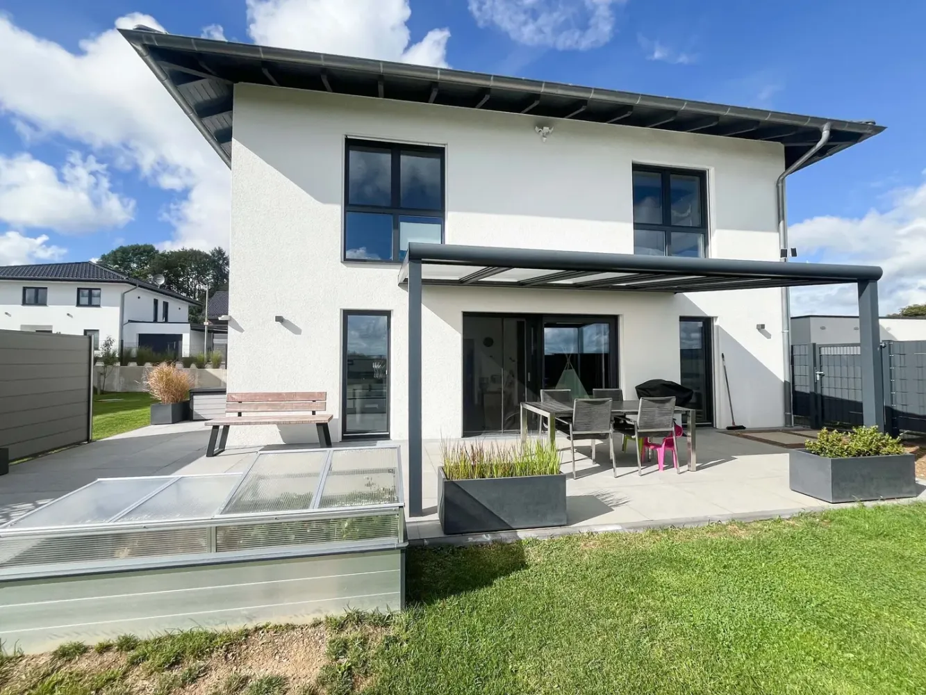 Casa de 3 dormitorios en Oberbergischer, Germany No. 355431