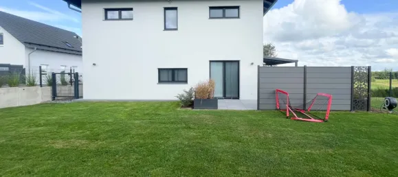 Casa de 3 dormitorios en Oberbergischer, Germany No. 355431 4