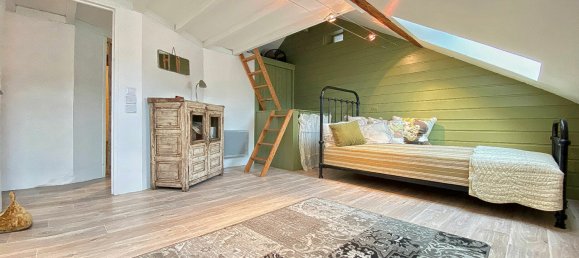 2 bedrooms House in Saint-Pierre-d'Albigny, France No. 191163 4