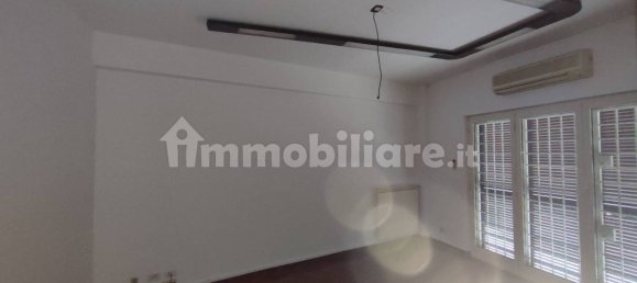 2 Schlafzimmer Wohnung in Rome, Italy, Nr. 322508 3