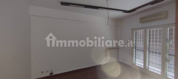 2 Schlafzimmer Wohnung in Rome, Italy, Nr. 322508 2