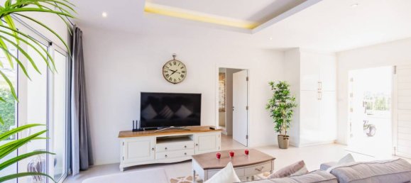 Villa de 3 dormitorios en Hua Hin, Thailand No. 23426 5