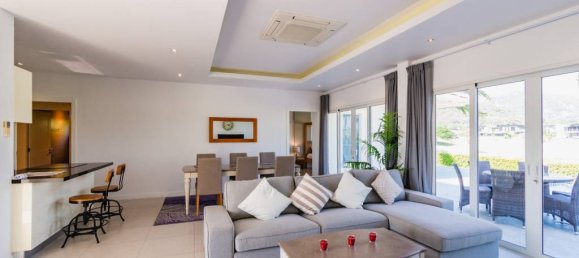 Villa de 3 dormitorios en Hua Hin, Thailand No. 23426 4