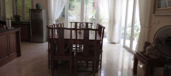 4 Schlafzimmer Villa in Tay Ho, Vietnam, Nr. 5066 5