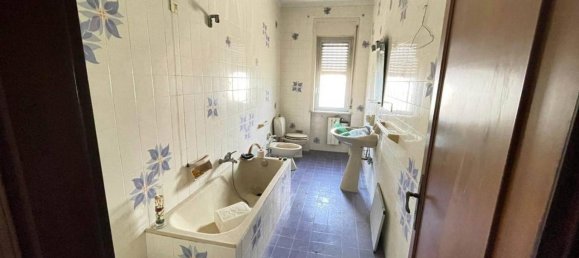 Квартира с 5 комнатами в Сиракузы, Италия № 241802 17