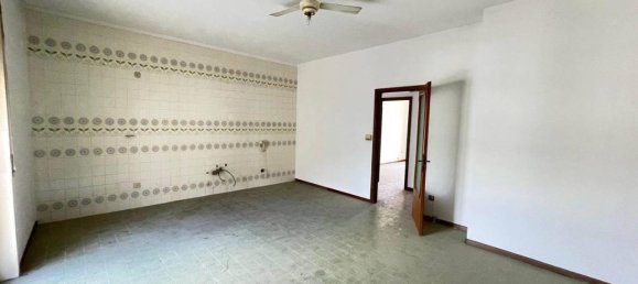 Квартира с 5 комнатами в Сиракузы, Италия № 241802 9