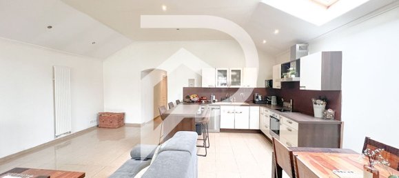 3 bedrooms Apartment in Aulnay-sous-Bois, France No. 151446 10