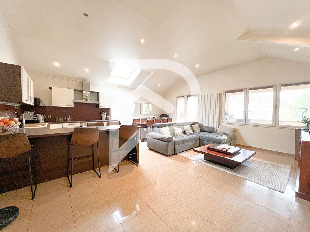 3 bedrooms Apartment in Aulnay-sous-Bois, France No. 151446